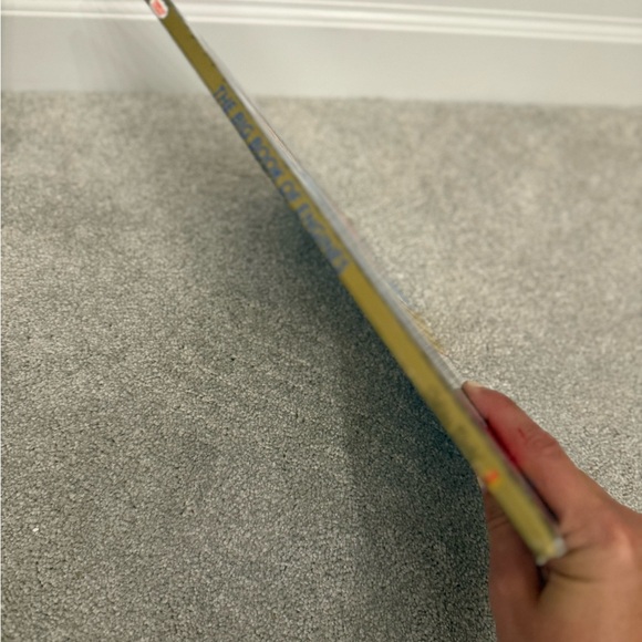 Thomas & Friends Colorful Engine Adventure Book - Picture 4 of 6